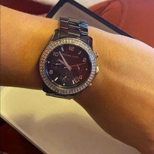 Michael Kors black ceramic watch